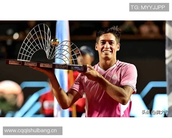 2025年ATP赛季最新战况全面追踪与分析 关键赛事回顾及球员表现点评